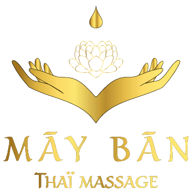 Soin relaxant de massage thaïlandais à Māy Bān Thaï Massage à Paris.